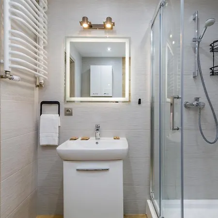 Port Towarowa 17 Z Garazem By Jantar Apartamento Kołobrzeg